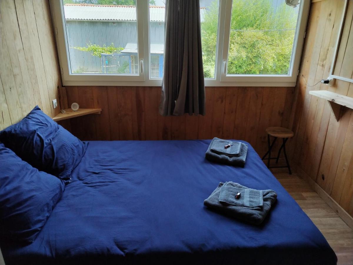 Chambre 2 A 4 Pers Gite Du Gardoir Boresse-et-Martron Extérieur photo